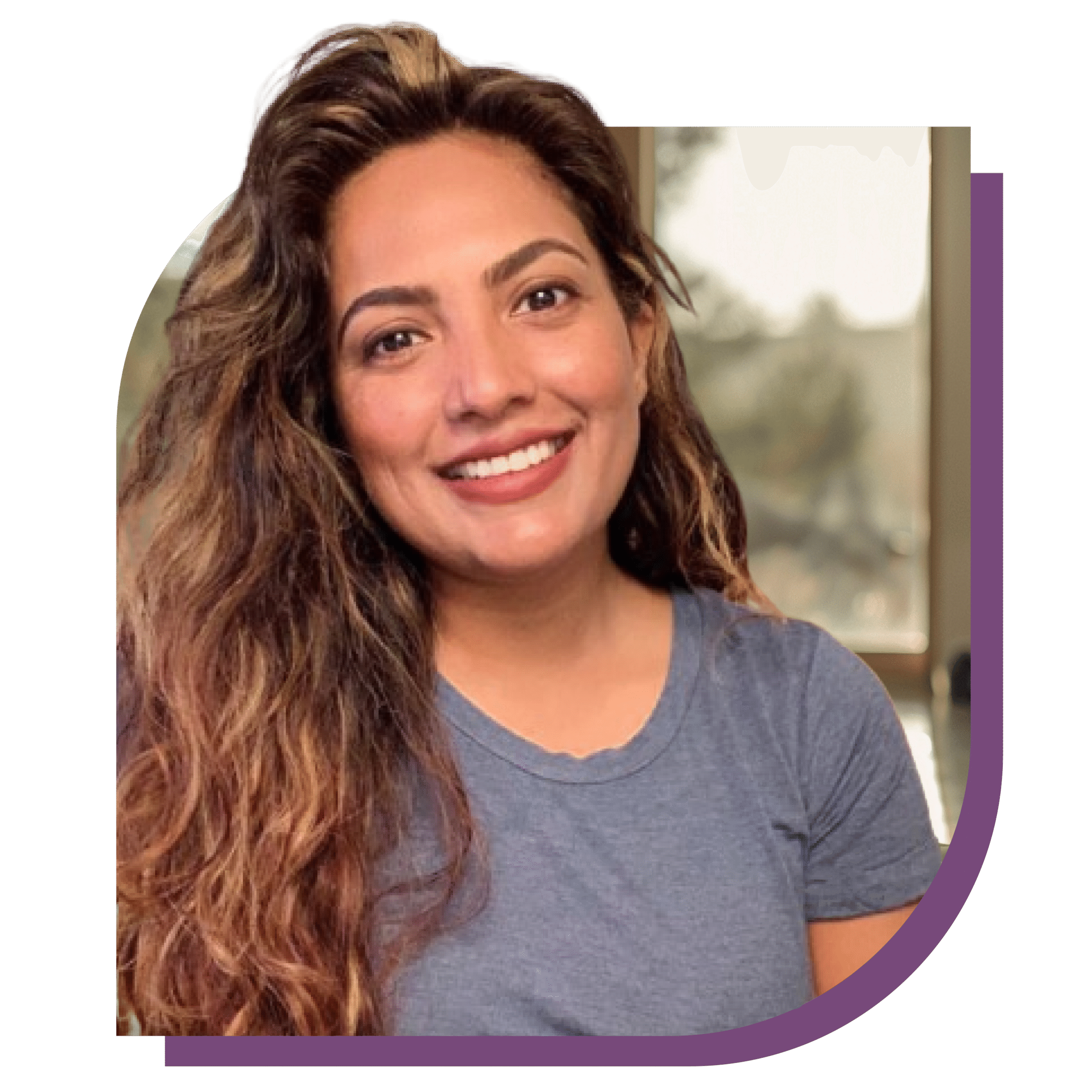 Simling pic of Sarika, a meditation, energy healer, and life coach based in Milpitas, California